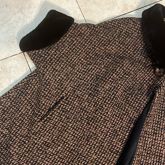 Vintage Stanley Nelson Car Coat Fur Accented Evening Coat 60’s - Picture 3 of 9